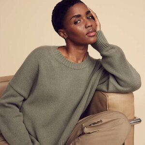 ❗️SOLD❗️Quince Agave Green 100% Cotton Crew Neck Boyfriend Sweater Chunky Knit